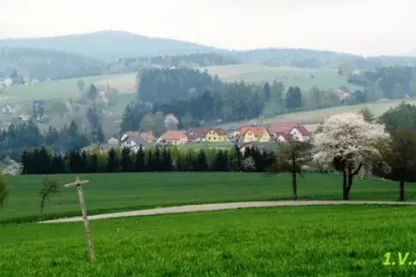 Panoramatické pohledy na Nekoř
