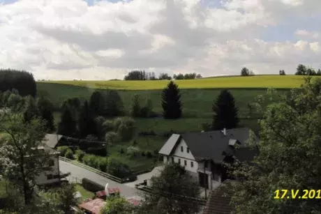 Květnové a červnové proměny Nekoře