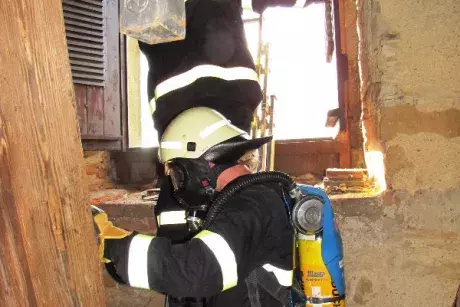 Výcvik zásahové jednotky s dýchací technikou