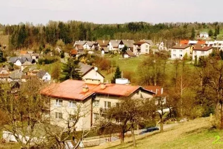 březen-květen 2017