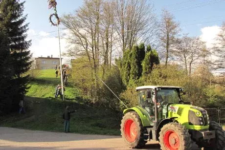 Stavění máje 2017