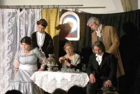 březen-květen 2017