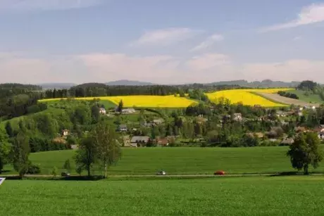 březen-květen 2017