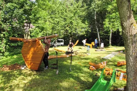 Herní a odpočinkové prvky Hřiště Bredůvka