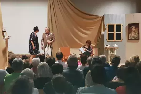 Divadelní představení