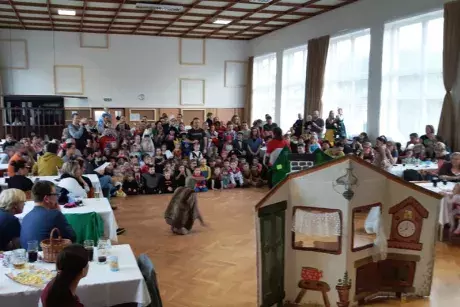 Dětský maškarní karneval