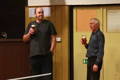 Vánoční turnaj ve stolním tenise o pohár starosty obce 27.12.2015