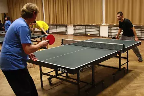 Vánoční turnaj ve stolním tenise o pohár starosty obce 27.12.2015