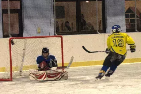 Silvestrovský hokejový zápas Nekoř x Klášterec